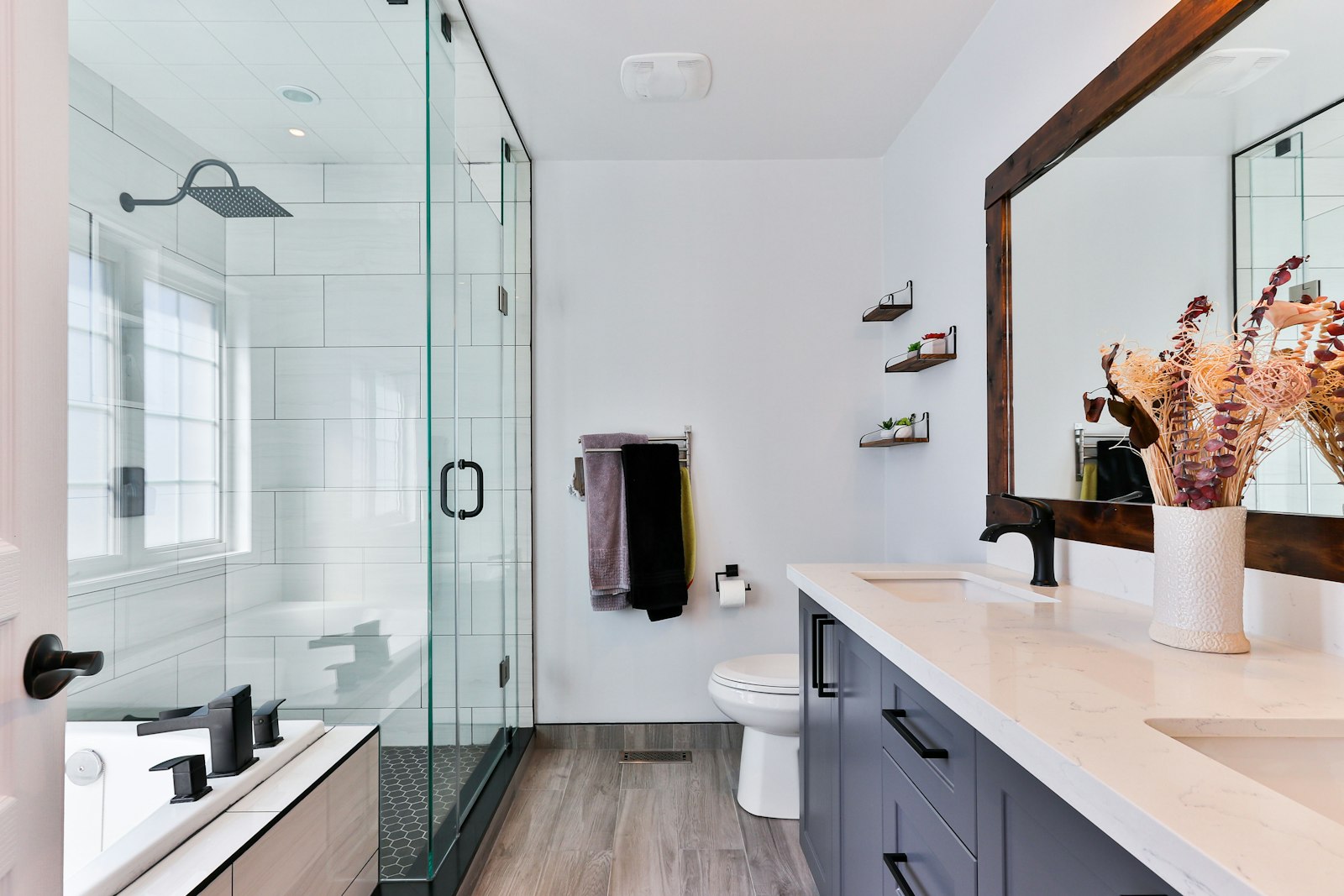 Modern Luxury Bathroom